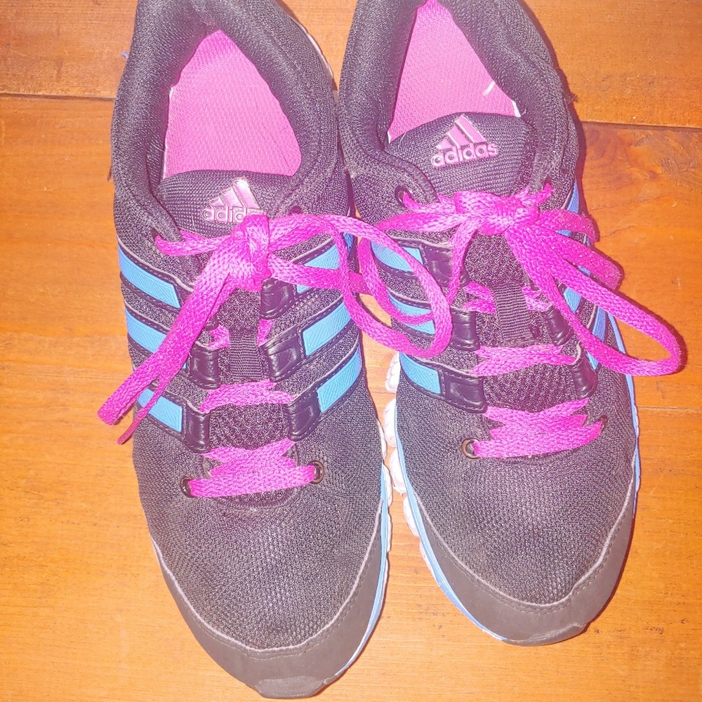 Women's Adidas Sneakers